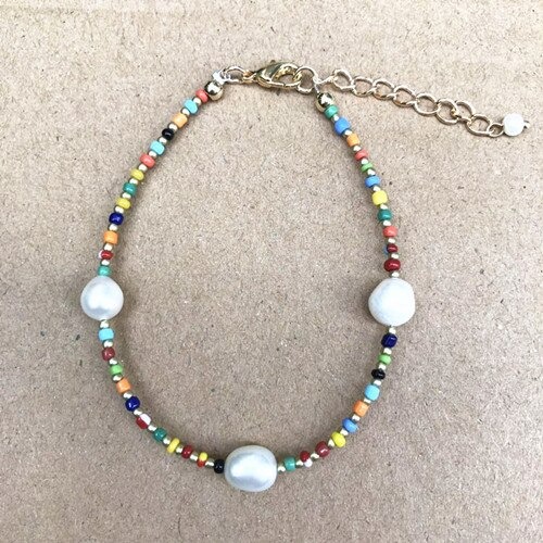 Bracelet coquillage multicolore avec véritables perles