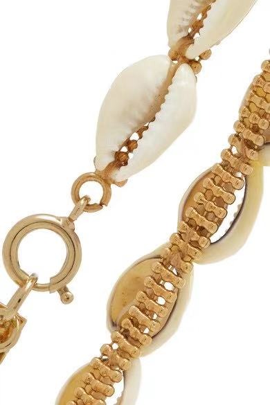 Bracelet coquillages doré avec chaîne plate
