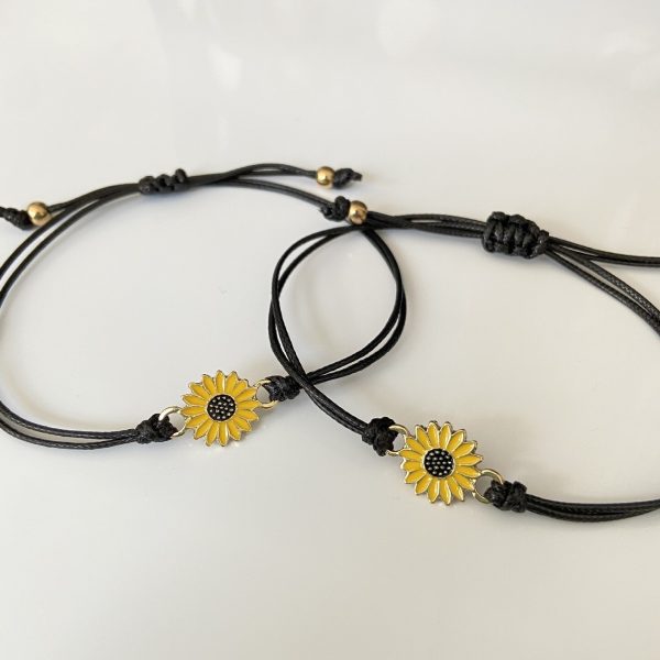 Bracelet amitié en coton tressé avec fleur 1 paire