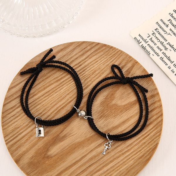 Bracelet de couple corde noire cadenas et clé
