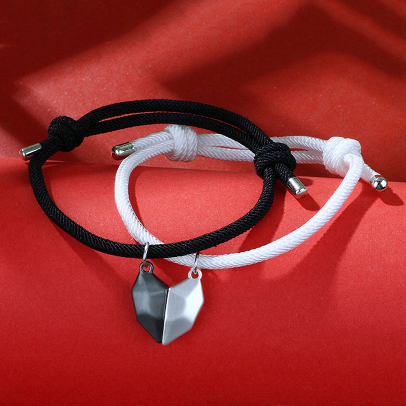 Bracelet de couple cordon ajustable et coeur aimanté • Joli Bracelet