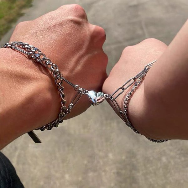 Bracelet de couple magnétique coeur chaînes métal argent