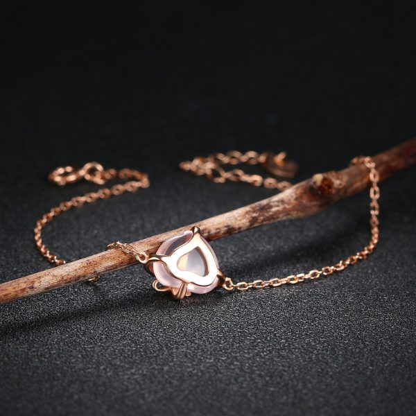 Bracelet quartz rose sur chaîne et petit coeur